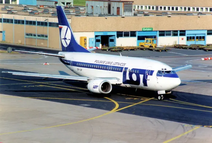 Framed Print : Boeing 737-55D SP-LKF