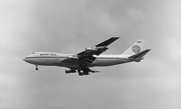 Boeing 747 N728PA Pan Am Heathrow