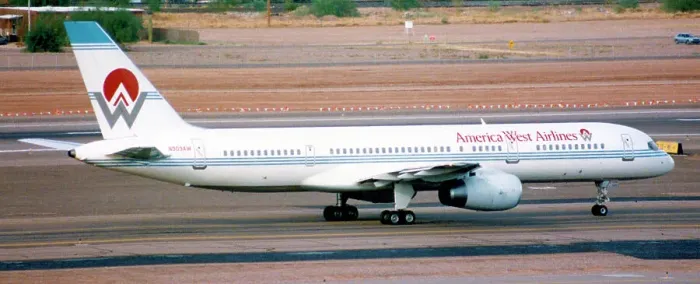 Framed Print : Boeing 757-2G7(WL) N909AW Framed Print : Boeing 757-2G7(WL) N909AW
