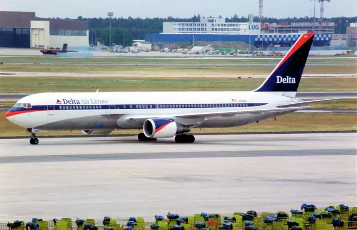 Framed Print : Boeing 767-300 N156DL Framed Print : Boeing 767-300 N156DL