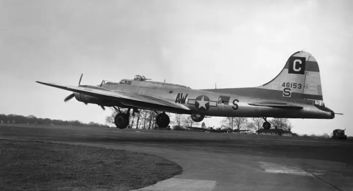 Framed Print : Boeing B-17 Flying Fortress Framed Print : Boeing B-17 Flying Fortress