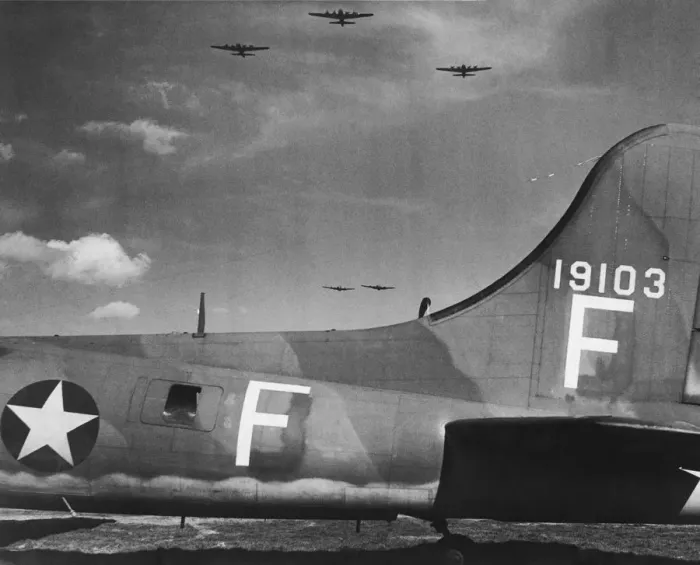 Framed Print : Boeing B-17 Flying Fortress Framed Print : Boeing B-17 Flying Fortress