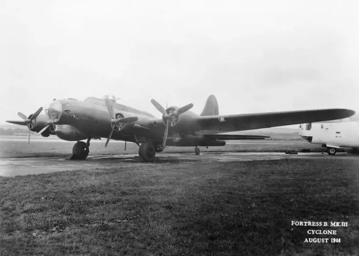 Framed Print : Boeing B-17 Flying Fortress Framed Print : Boeing B-17 Flying Fortress