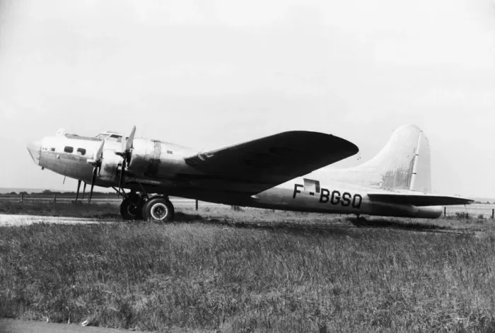 Framed Print : Boeing B-17 Flying Fortress Framed Print : Boeing B-17 Flying Fortress