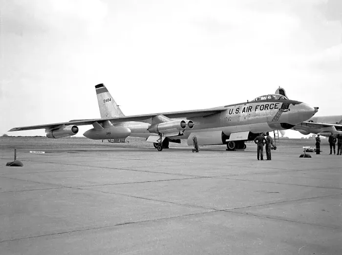 Framed Print : Boeing B-47E Stratojet 51-2404 Framed Print : Boeing B-47E Stratojet 51-2404