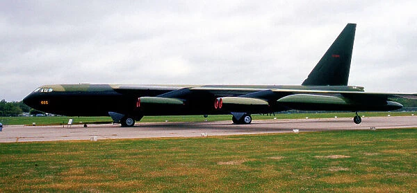 Boeing B-52D Stratofortress 56-665
