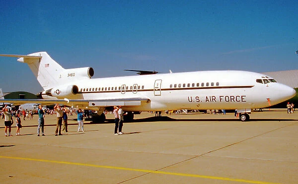 Boeing C-22B 83-4610