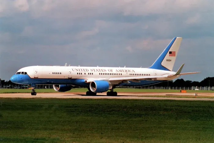 Framed Print : Boeing C-32A 99-0004