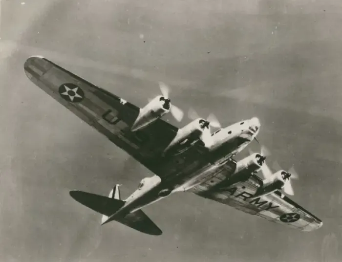 Framed Print : Boeing Model 299 (XB-17), X-13372 Framed Print : Boeing Model 299 (XB-17), X-13372