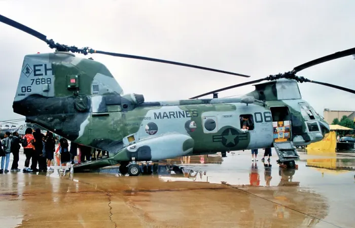 Framed Print : Boeing Vertol CH-46F Sea Knight 157688 Framed Print : Boeing Vertol CH-46F Sea Knight 157688