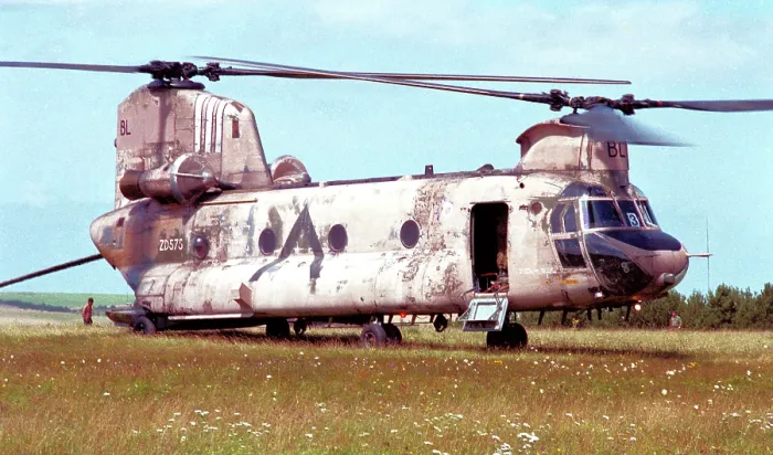 Framed Print : Boeing Vertol CH-47C Chinook HC.1 ZD575 Framed Print : Boeing Vertol CH-47C Chinook HC.1 ZD575