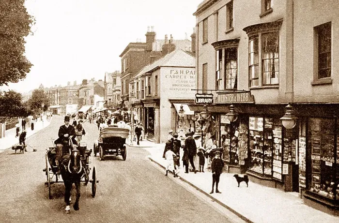 Framed Print : Bognor Regis High Street early 1900s Framed Print : Bognor Regis High Street early 1900s