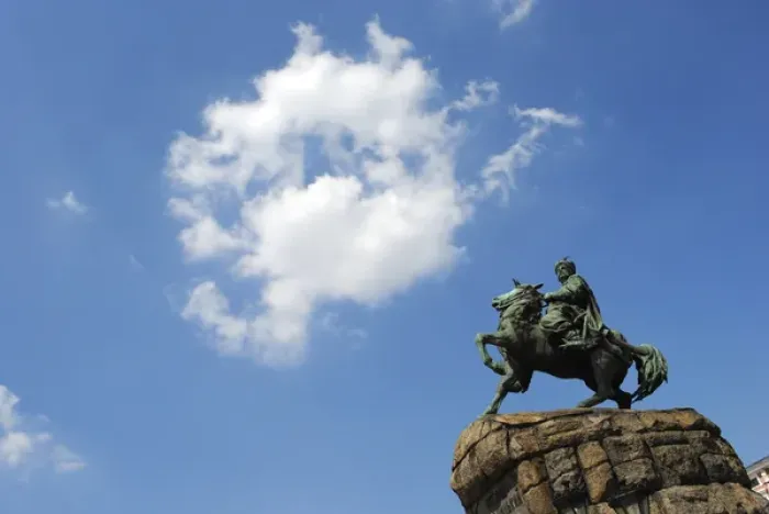 Framed Print : Bohdan Khmelnytsky (1595-1657). Cossacks leader. Monument b Framed Print : Bohdan Khmelnytsky (1595-1657). Cossacks leader. Monument b