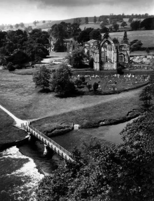 Framed Print : Bolton Abbey Framed Print : Bolton Abbey