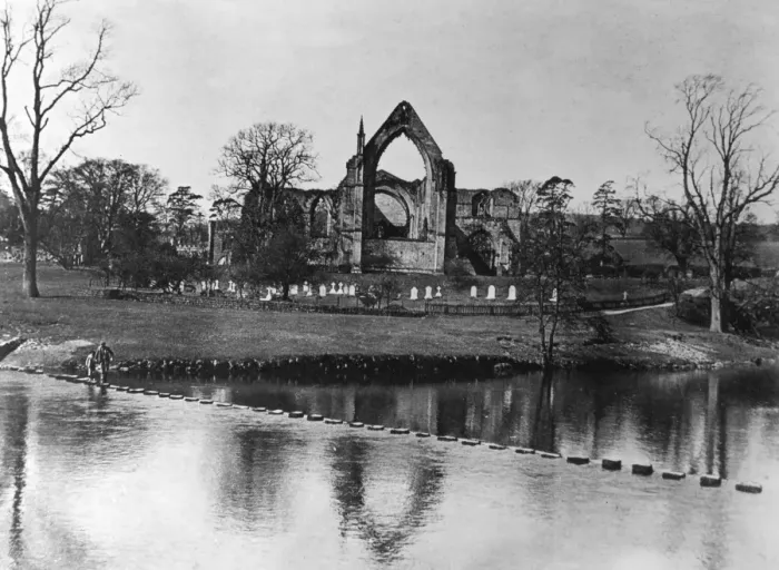 Framed Print : Bolton Abbey Framed Print : Bolton Abbey