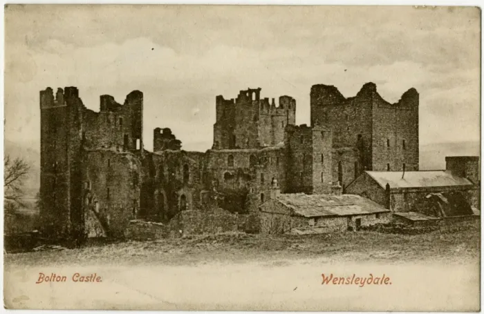 Framed Print : Bolton Castle, Wensleydale, North Yorkshire, England Framed Print : Bolton Castle, Wensleydale, North Yorkshire, England