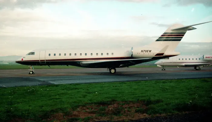 Framed Print : Bombardier BD-700 Global Express N70EW Framed Print : Bombardier BD-700 Global Express N70EW
