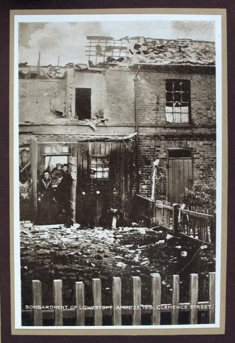Framed Print : Bombardment of Lowestoft by the Germans Framed Print : Bombardment of Lowestoft by the Germans