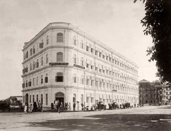 Framed Print : Bombay, The Apollo Bunder Hotel, India Framed Print : Bombay, The Apollo Bunder Hotel, India