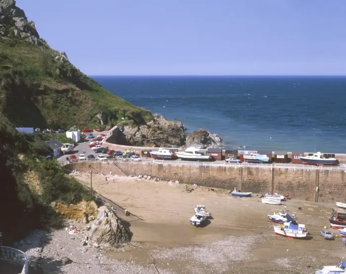 Framed Print : Bonne Nuit Bay Framed Print : Bonne Nuit Bay