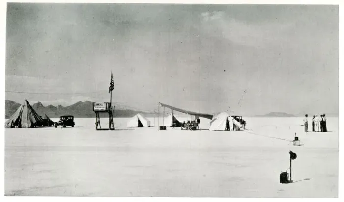 Framed Print : Bonneville Salt Flats, Utah, USA Framed Print : Bonneville Salt Flats, Utah, USA