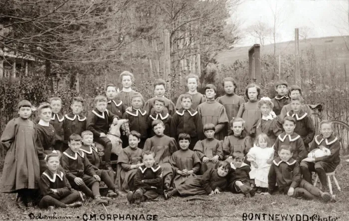 Framed Print : Bont Newydd Orphanage, Carnarvon Framed Print : Bont Newydd Orphanage, Carnarvon
