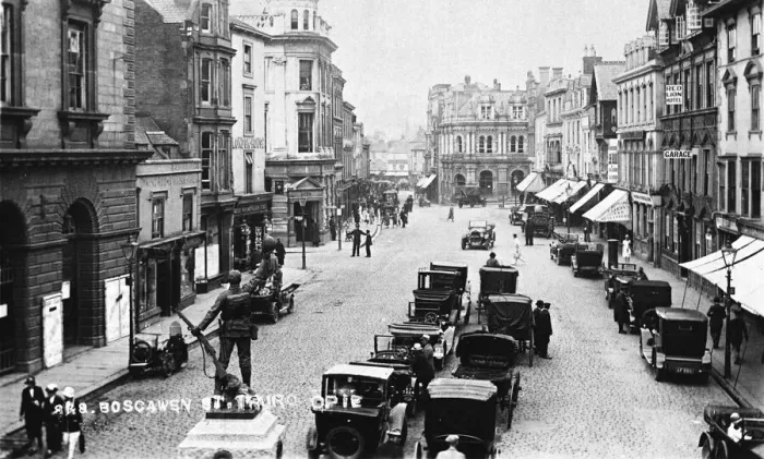 Framed Print : Boscawen Street, Truro, Cornwall Framed Print : Boscawen Street, Truro, Cornwall
