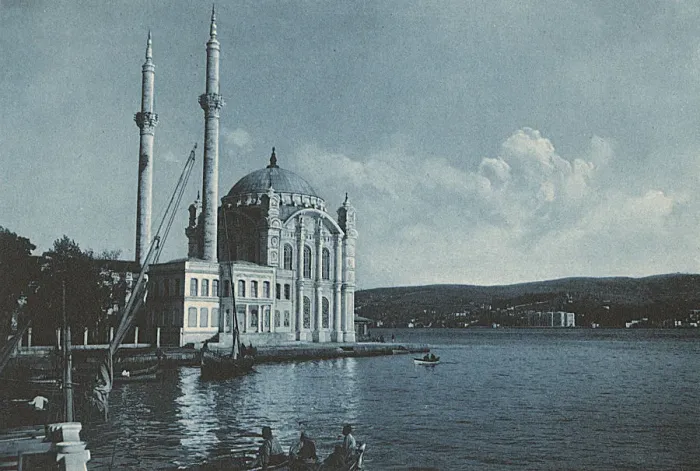 Framed Print : The Bosphorus, Istanbul, Turkey - Ortakoy Mosque Framed Print : The Bosphorus, Istanbul, Turkey - Ortakoy Mosque