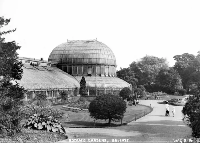 Framed Print : Botanic Gardens, Belfast Framed Print : Botanic Gardens, Belfast