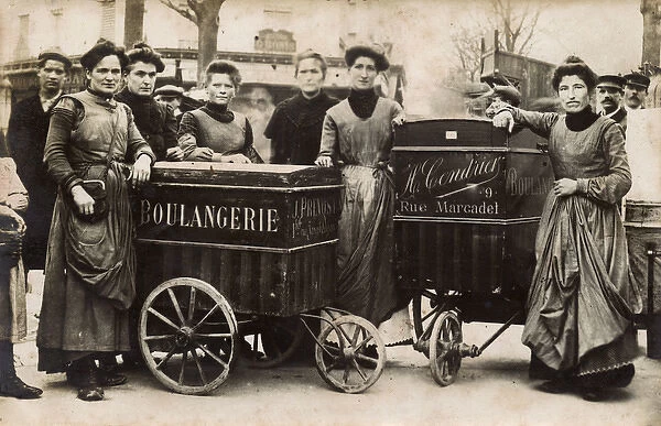Boulangerie carts, Paris