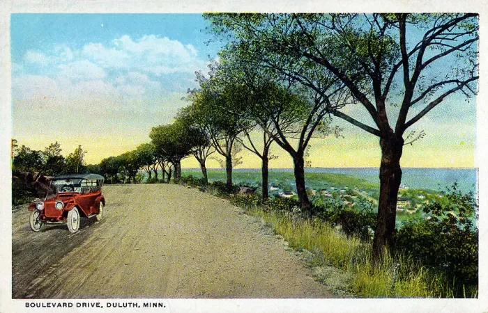 Framed Print : Boulevard Drive, Duluth, Minnesota, USA Framed Print : Boulevard Drive, Duluth, Minnesota, USA