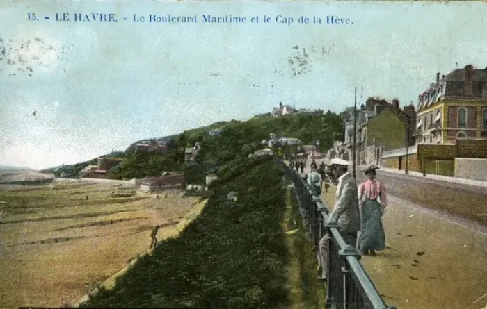 Framed Print : The Boulevard, Le Havre Framed Print : The Boulevard, Le Havre