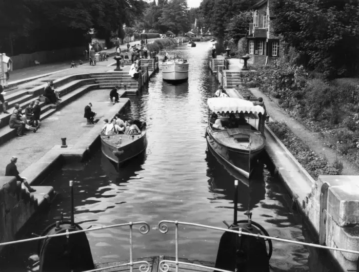 Framed Print : Boulters Lock Framed Print : Boulters Lock