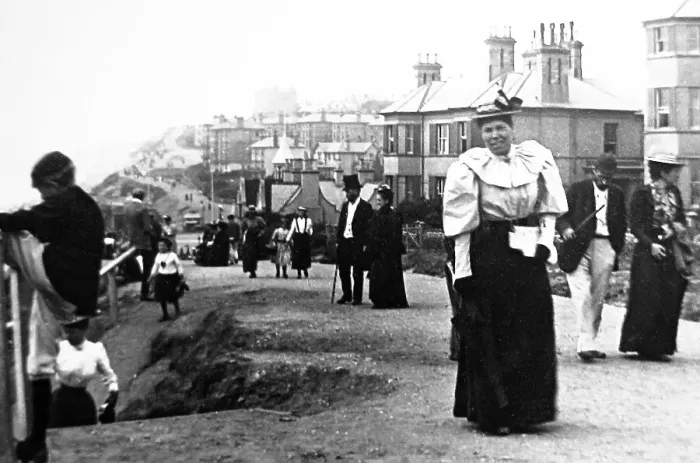 Framed Print : Bournemouth in 1893 Framed Print : Bournemouth in 1893
