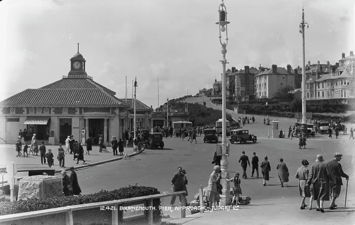 Framed Print : Bournemouth Pier Approach Framed Print : Bournemouth Pier Approach