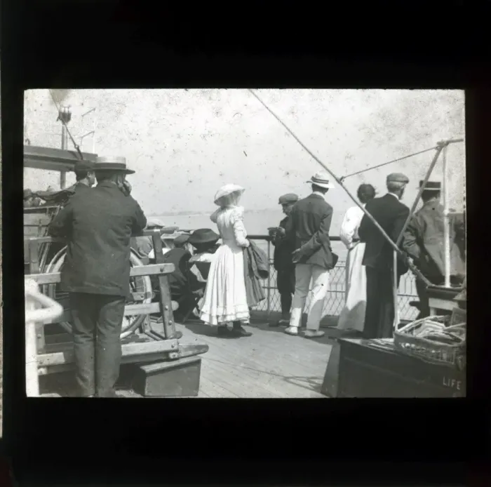 Framed Print : Bournemouth Queen Pleasure Boat, Bournemouth, Dorset Framed Print : Bournemouth Queen Pleasure Boat, Bournemouth, Dorset