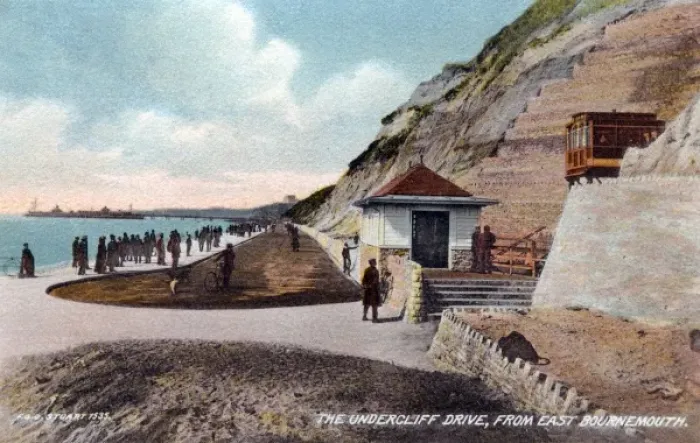 Framed Print : Bournemouth. The Undercliff from East Bournemouth Framed Print : Bournemouth. The Undercliff from East Bournemouth