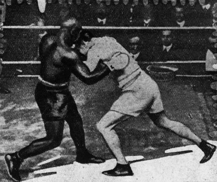 Framed Print : Boxing match, Langford v Lang, London Framed Print : Boxing match, Langford v Lang, London