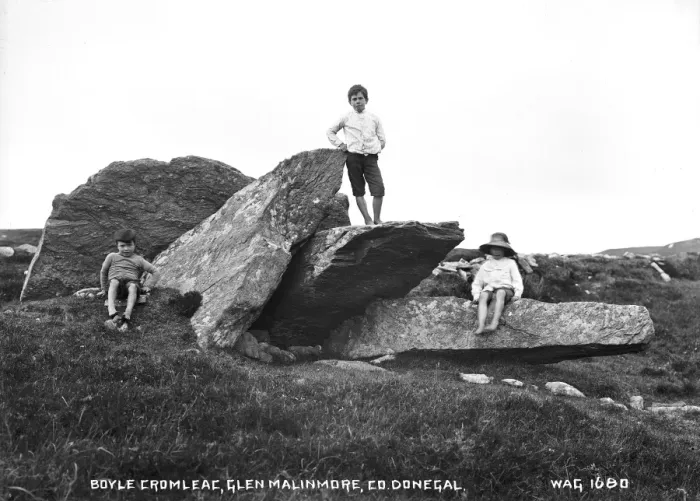 Framed Print : Boyle Cromlech, Glen Malinmore, Co. Donegal Framed Print : Boyle Cromlech, Glen Malinmore, Co. Donegal