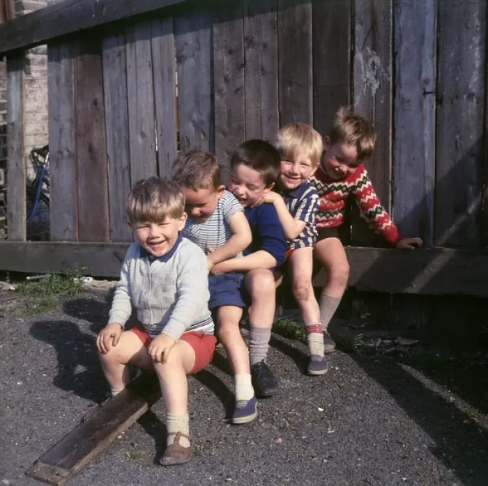 Framed Print : Five boys on a Balham street, SW London Framed Print : Five boys on a Balham street, SW London