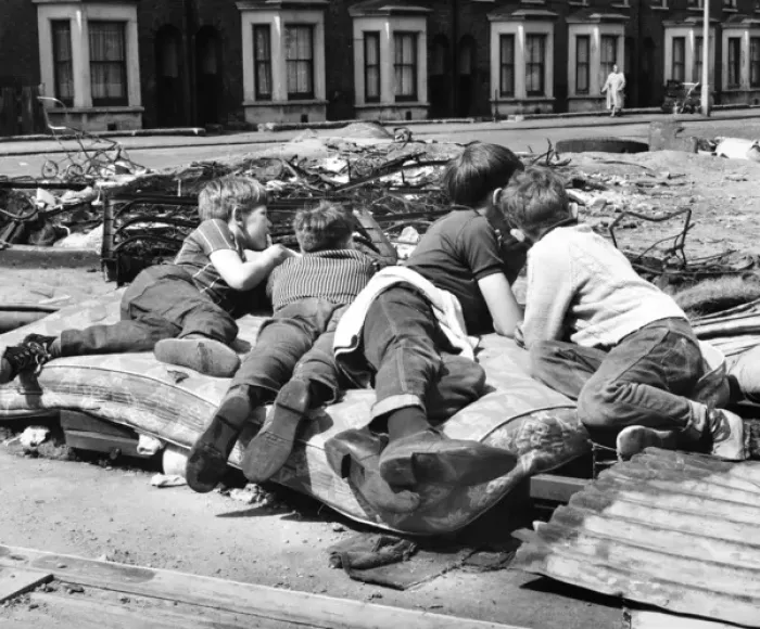 Framed Print : Boys on a mattress, Balham, SW London Framed Print : Boys on a mattress, Balham, SW London