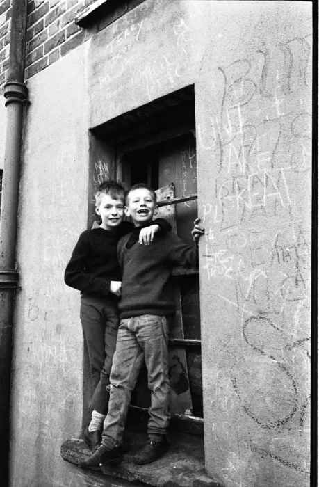Framed Print : Boys on a window ledge, Belfast, Northern Ireland Framed Print : Boys on a window ledge, Belfast, Northern Ireland