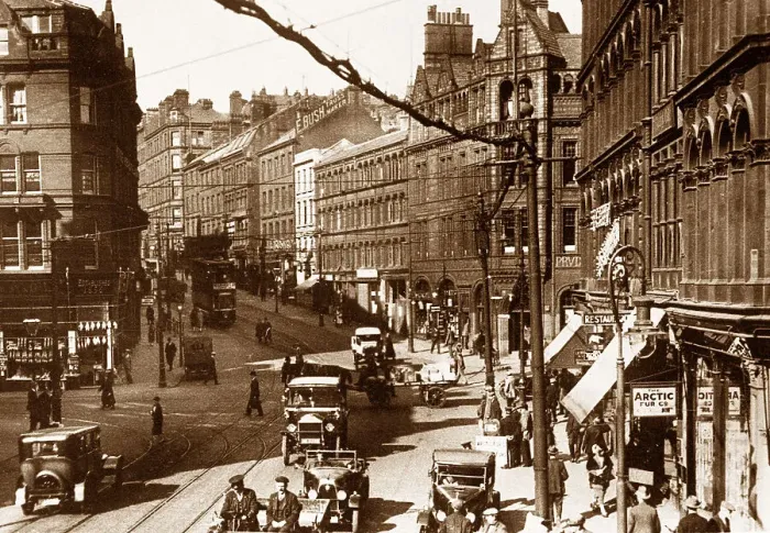 Framed Print : Bradford - Market Street Framed Print : Bradford - Market Street