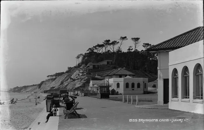 Framed Print : Branksome Chine Seaside View Framed Print : Branksome Chine Seaside View