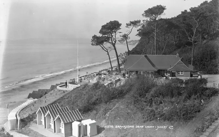 Framed Print : Branksome Dene Chine Framed Print : Branksome Dene Chine