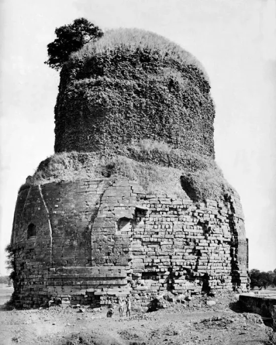 Framed Print : Brick Tower at Sarnath, Uttar Pradesh, India Framed Print : Brick Tower at Sarnath, Uttar Pradesh, India