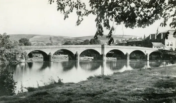 Framed Print : The Bridge, Builth Wells - Frith postcard c. 1950 Framed Print : The Bridge, Builth Wells - Frith postcard c. 1950