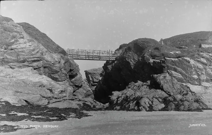 Framed Print : Bridge at Porth, Newquay Framed Print : Bridge at Porth, Newquay