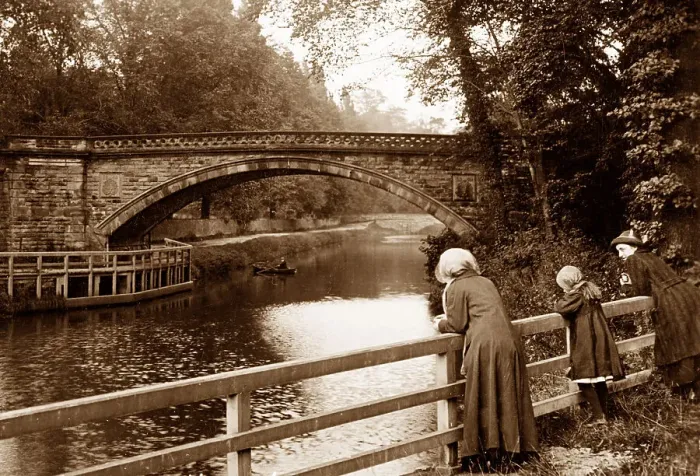 Framed Print : The Bridge, Sprotborough Framed Print : The Bridge, Sprotborough