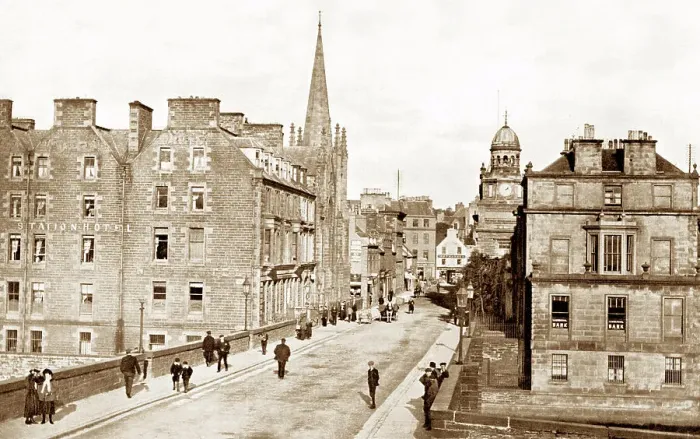 Framed Print : Bridge Street, Wick early 1900's Framed Print : Bridge Street, Wick early 1900's